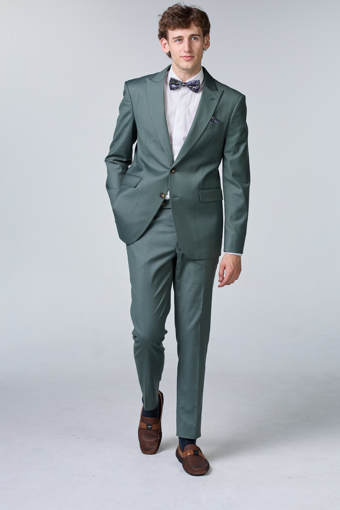 Hochzeitsgast Outfit Salbeigrün - premium