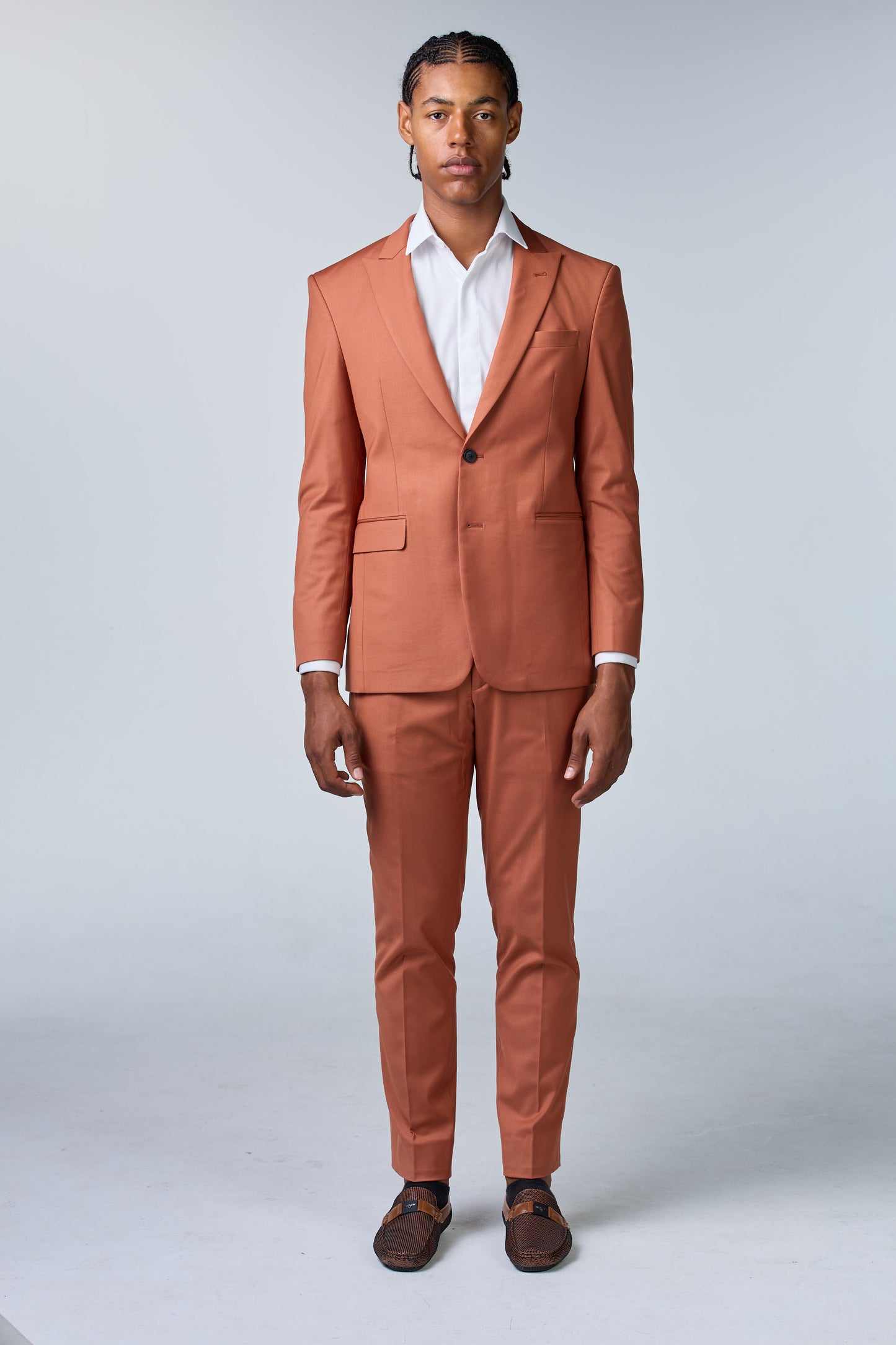 Terracotta Anzug mit steigendem Revers - essentials