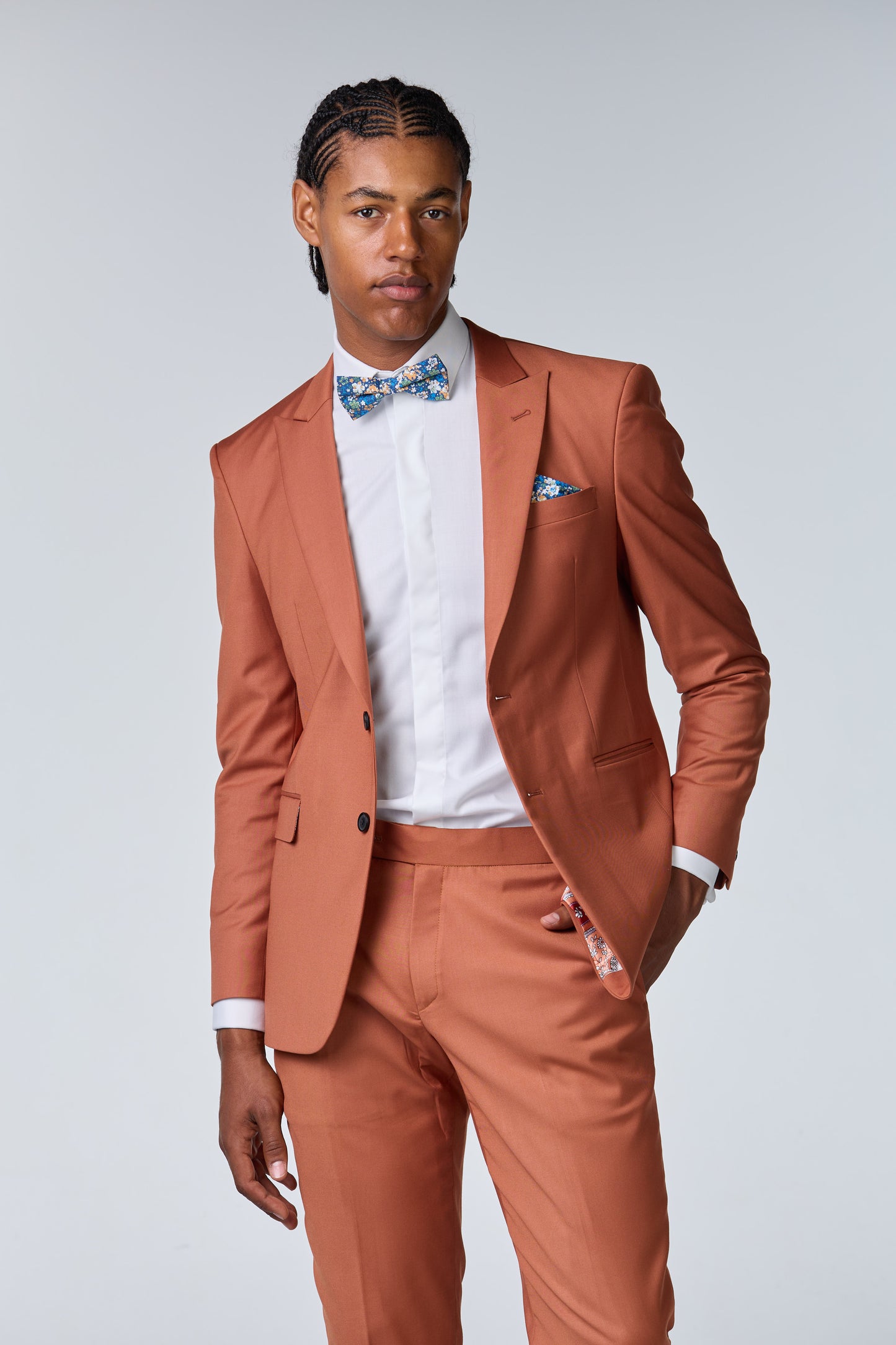 Terracotta Anzug mit steigendem Revers - premium