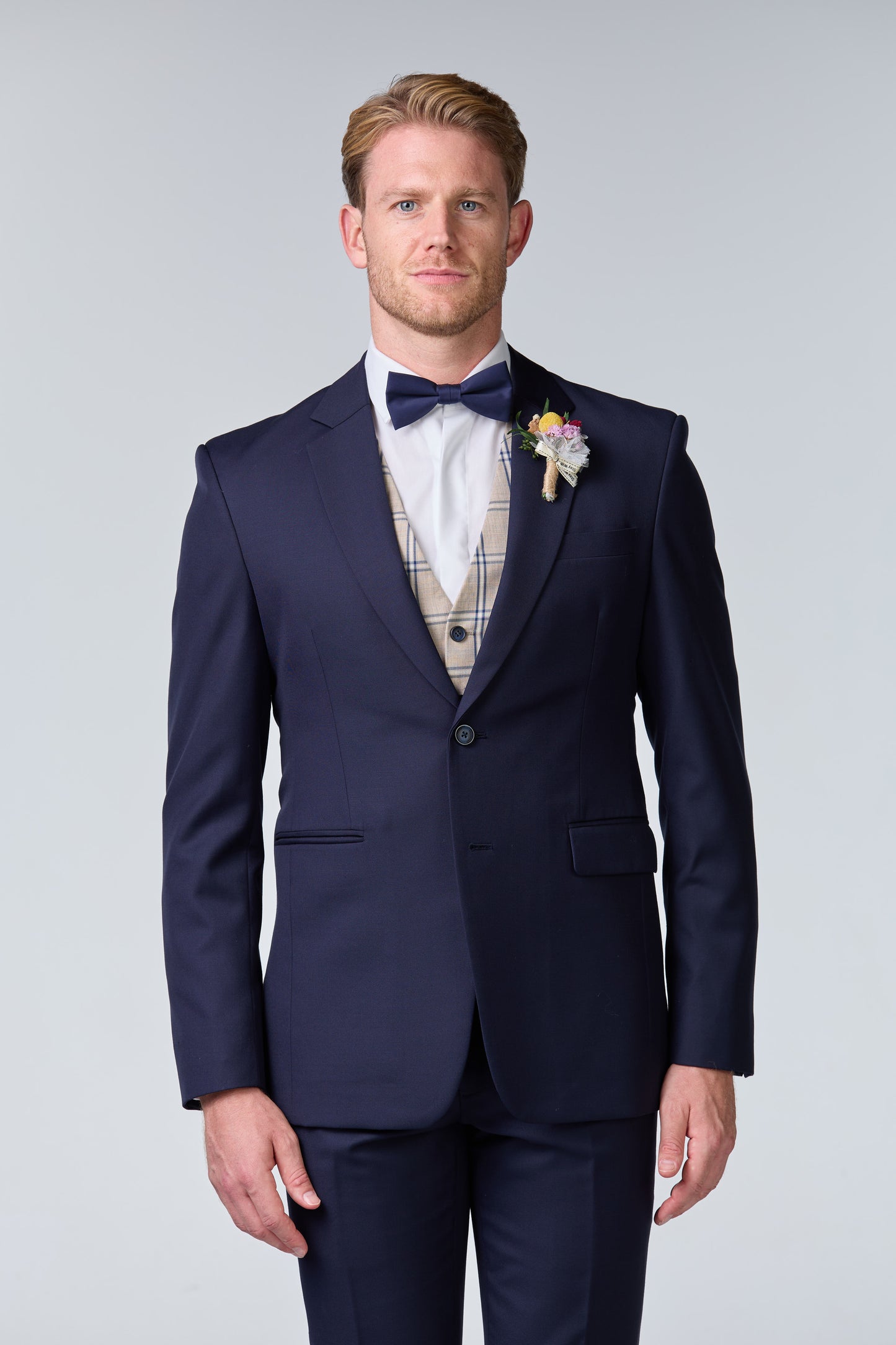 Hochzeitsanzug Blau mit Kontrastweste - budget