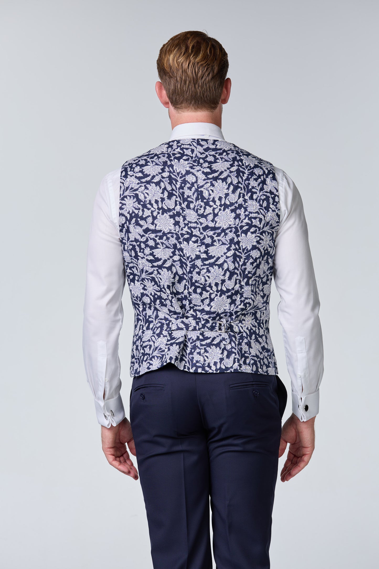 Blauer Hochzeitsanzug inkl. Weste mit Blumenmuster - essentials