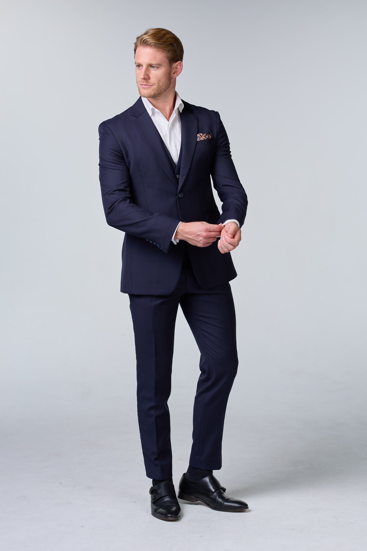 Dreiteiliges Business Outfit - budget