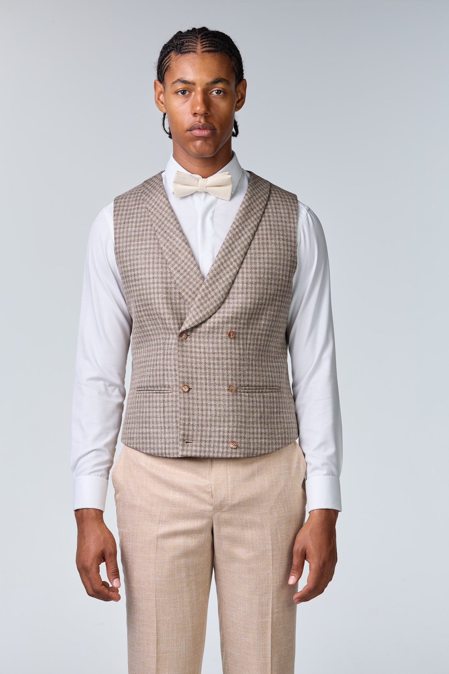 Bräutigam im Boho Look mit exklusiver Loro Piana Weste-budget