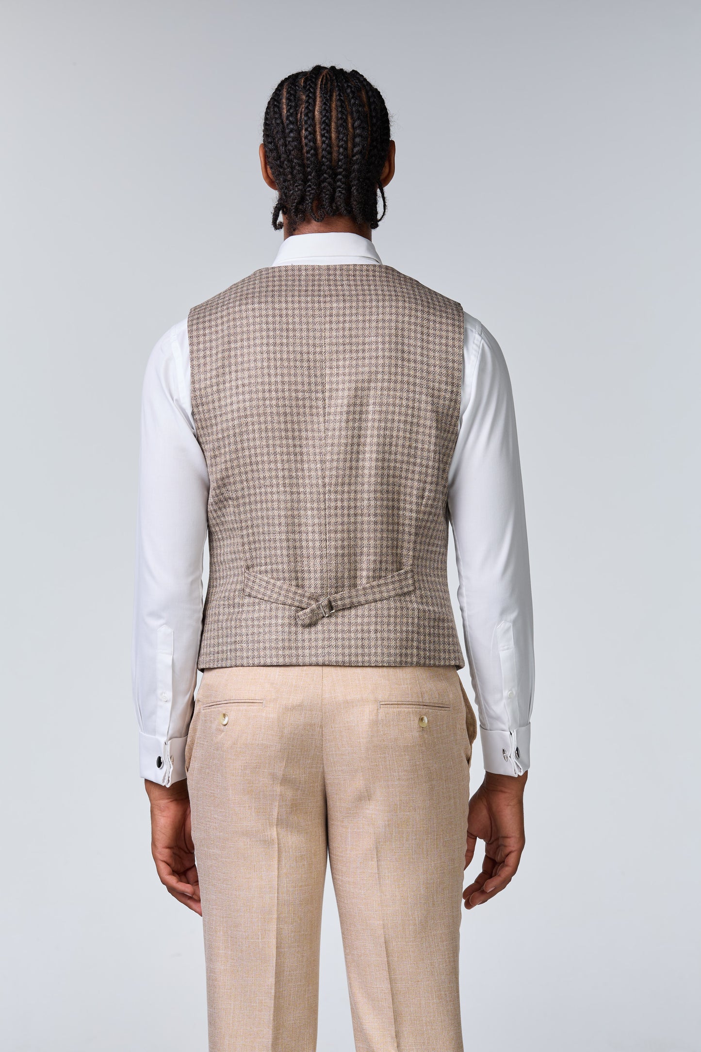 Bräutigam im Boho Look mit exklusiver Loro Piana Weste - premium