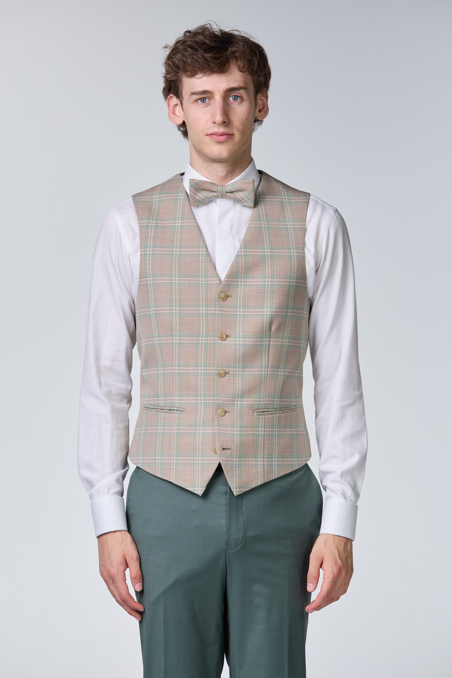 Gartenhochzeit Outfit für Bräutigam - budget